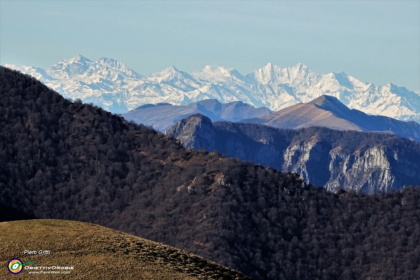 39 Zoom verso le Alpi Svizzere.JPG
